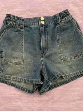 Vanilla Star Mid-Rise Denim Jean Shorts - Blue